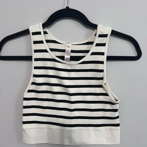 Urban Outfitters Together Black and White Fitted Crop Tank Top m/l